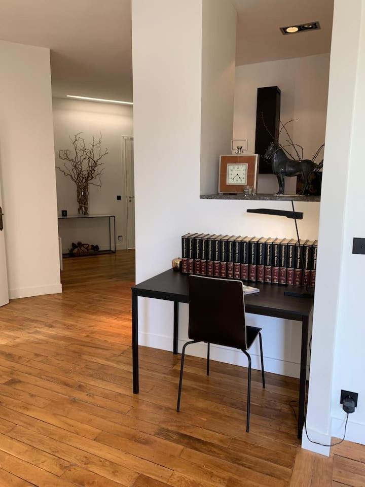 Appartement 3 Chambres Paris 7E Buitenkant foto